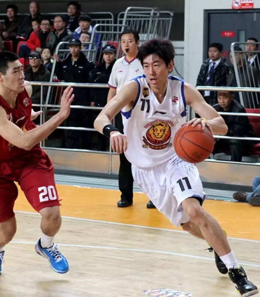 九游下载-关于峥嵘岁月！东欧球队奋勇争夺冠军头衔的信息