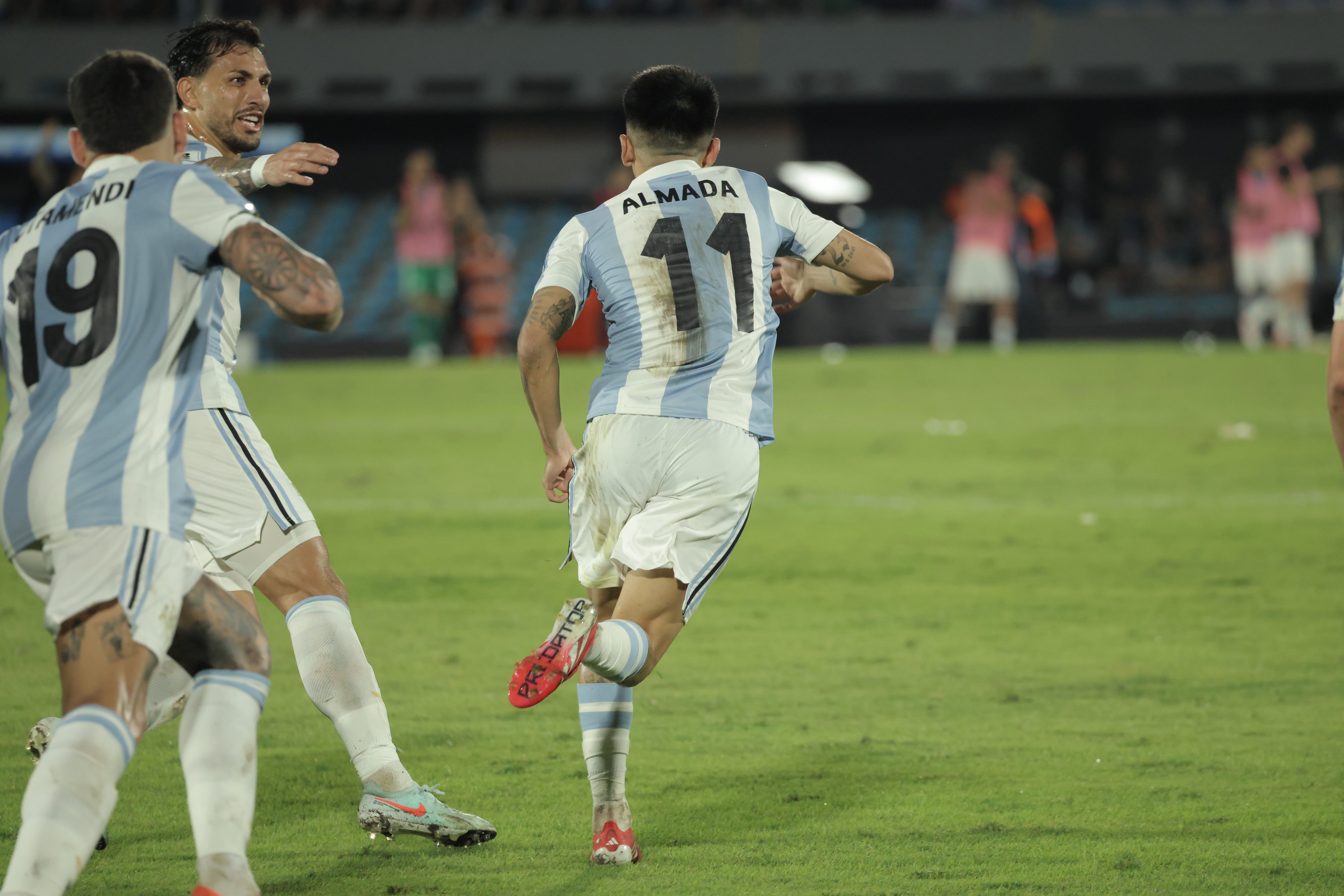 关于帕尔马客场击败对手，取得连胜的信息