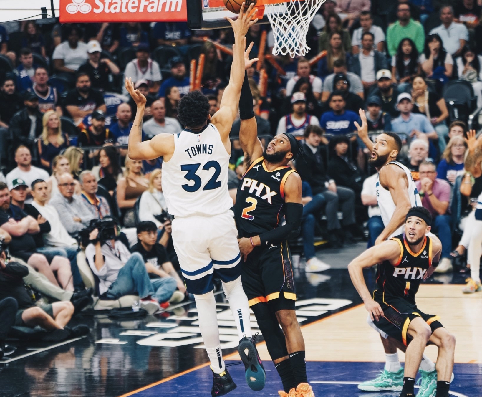 九游网页版入口-森林狼阵容动荡，球队面临困难