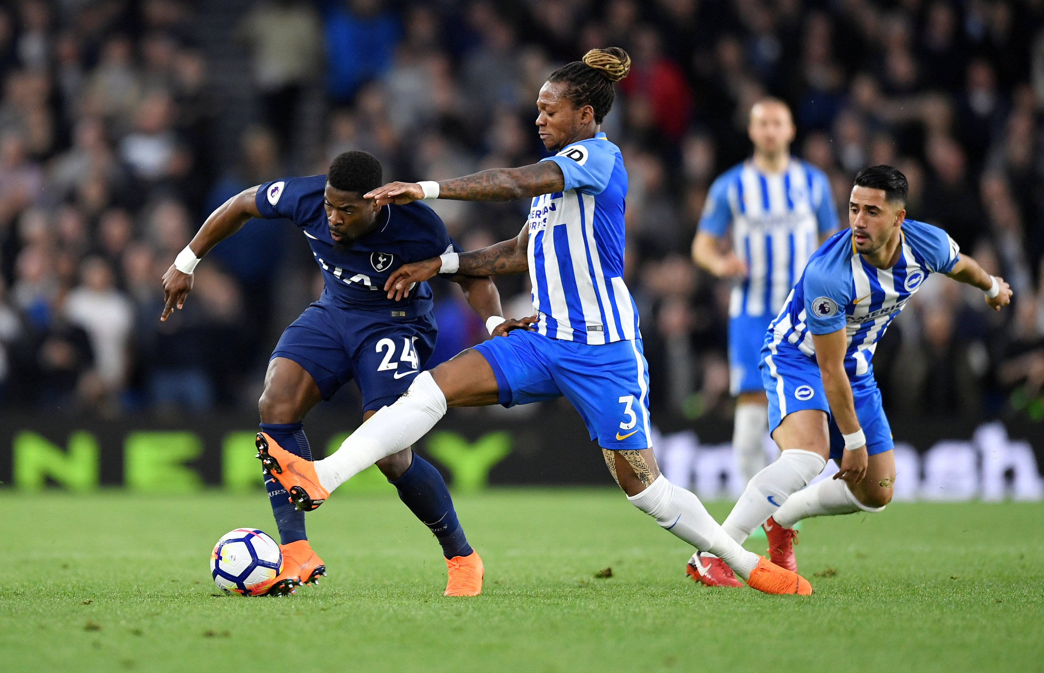 九游app下载-布莱顿客场逼平阿斯顿维拉，保级希望大增的简单介绍